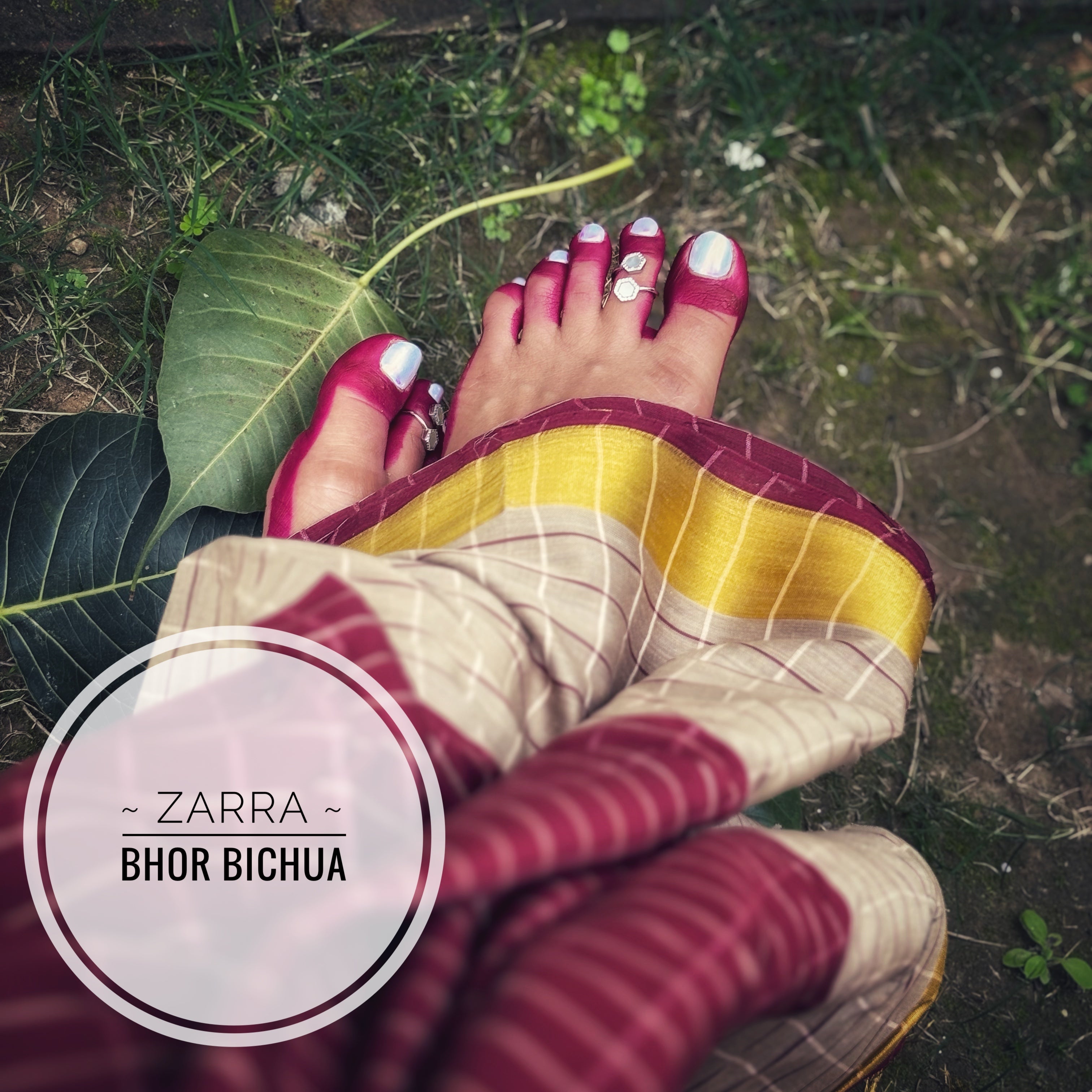 Bhor Bichua in Pure Silver with Mother of Pearl