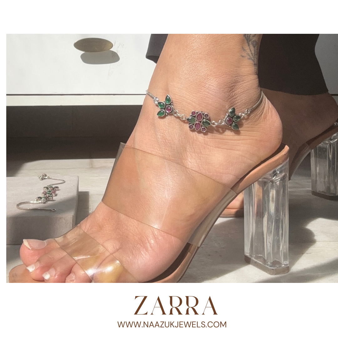 Meer anklets– A Floral Symphony of Elegance