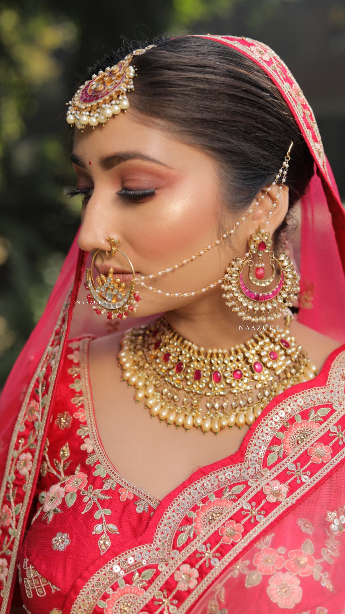 Shreya Choker Set – 22K Gold Plated | Brass-Silver Alloy | Clearance Sale