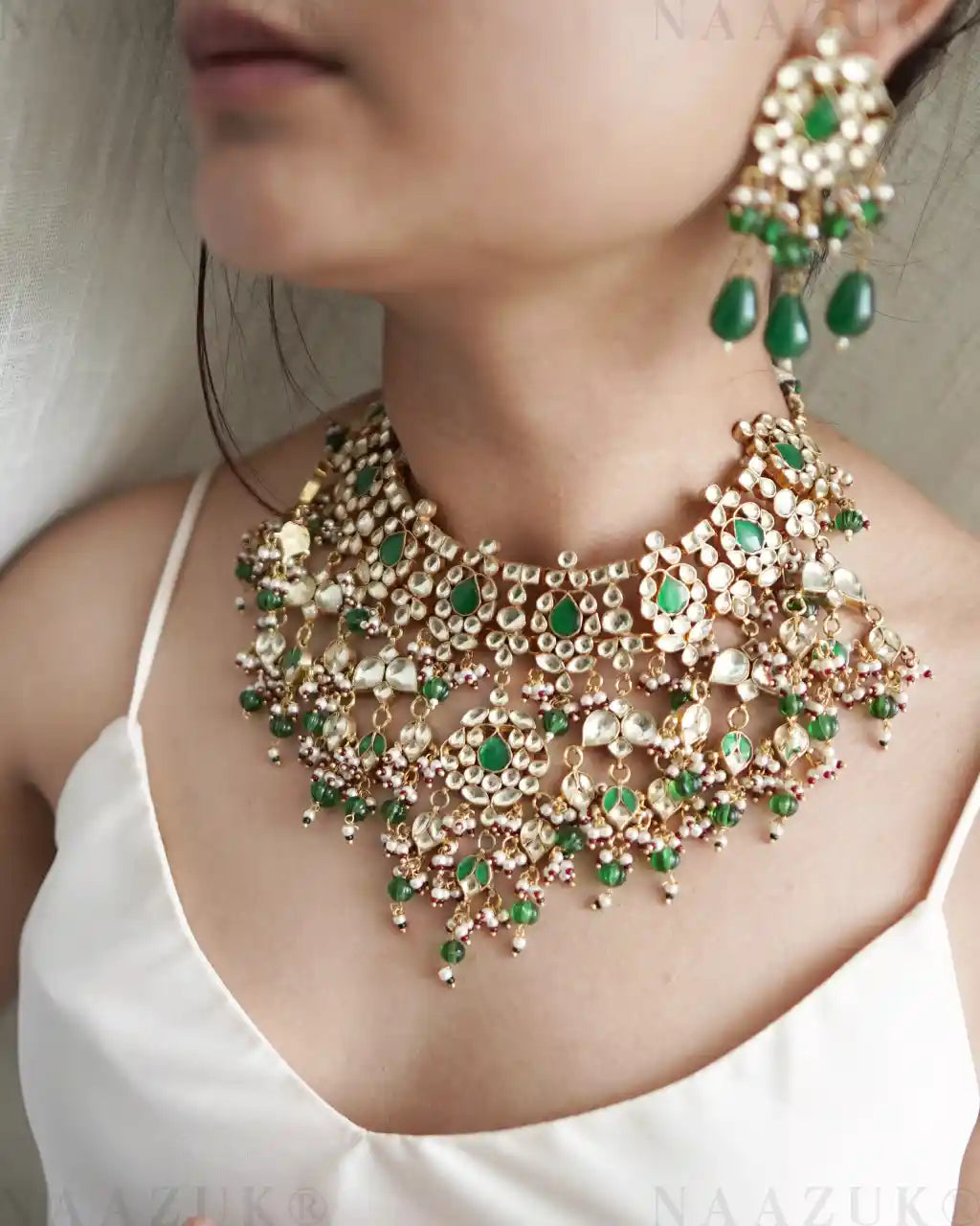 Meeraya Bridal Choker Set – Regal Emerald Elegance