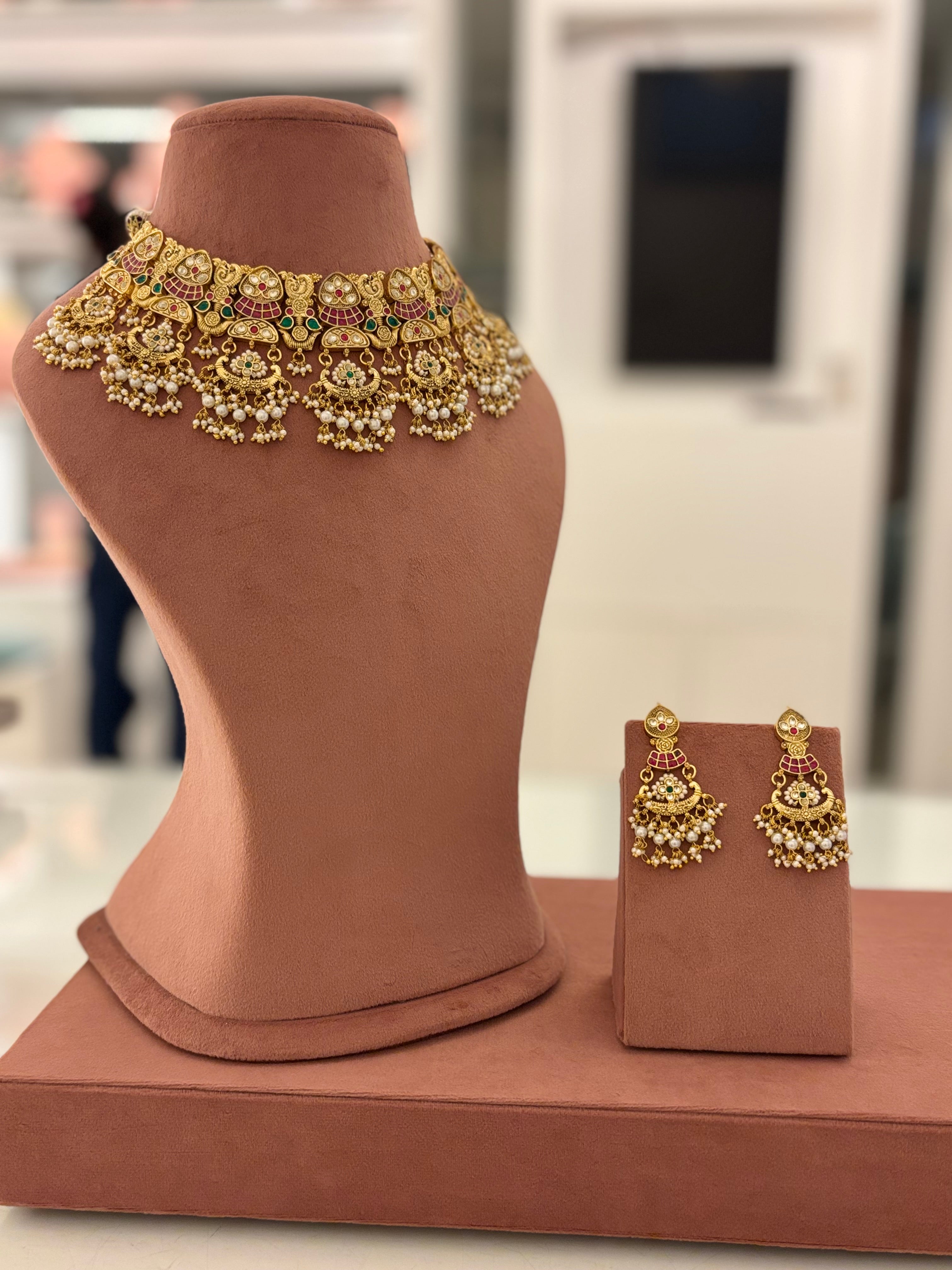 Baano necklace set - finish next to real