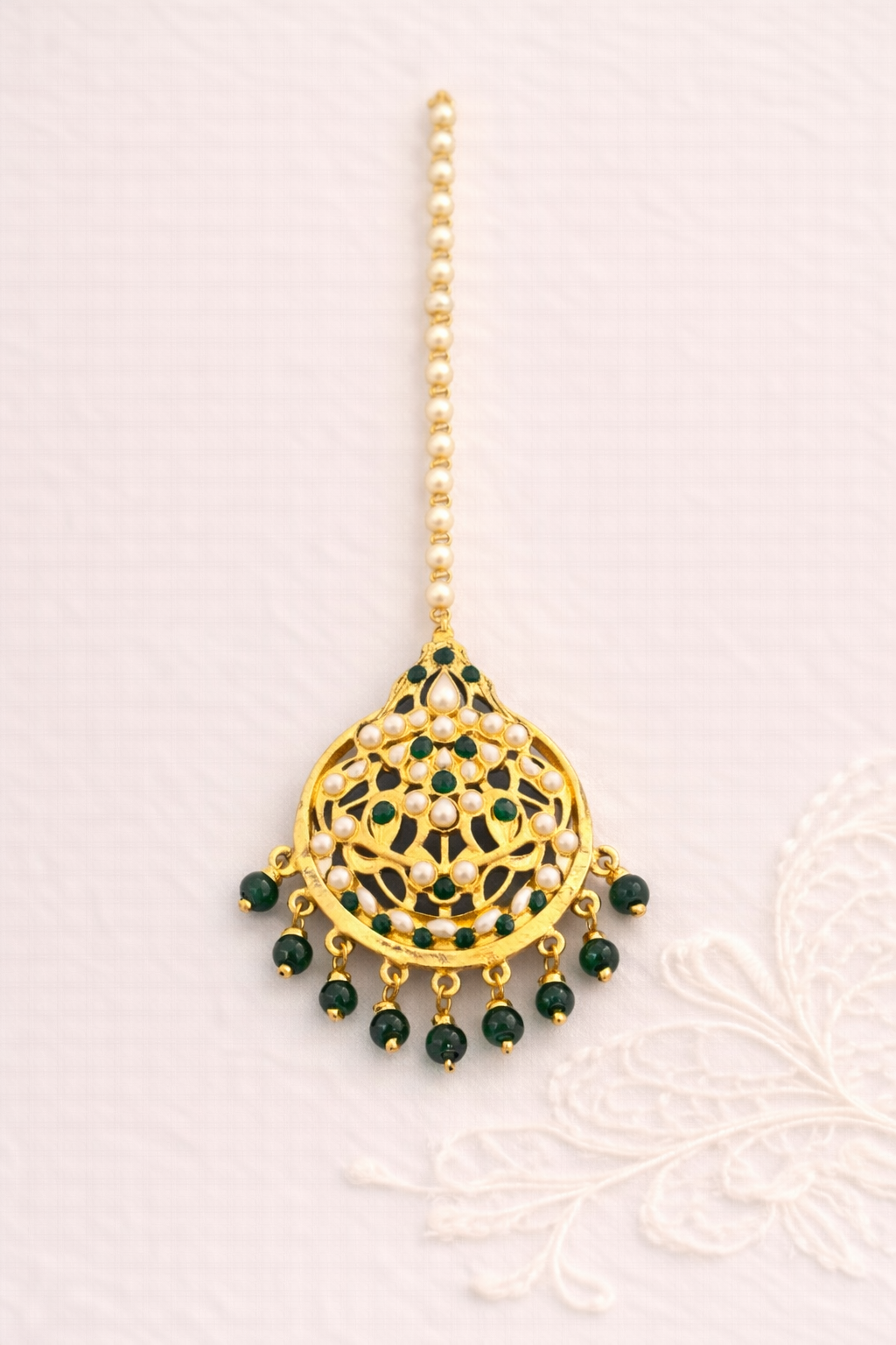 Jahanara Jadau Elite Maangtikka – Semi‑Precious Stone Bridal Head Jewellery