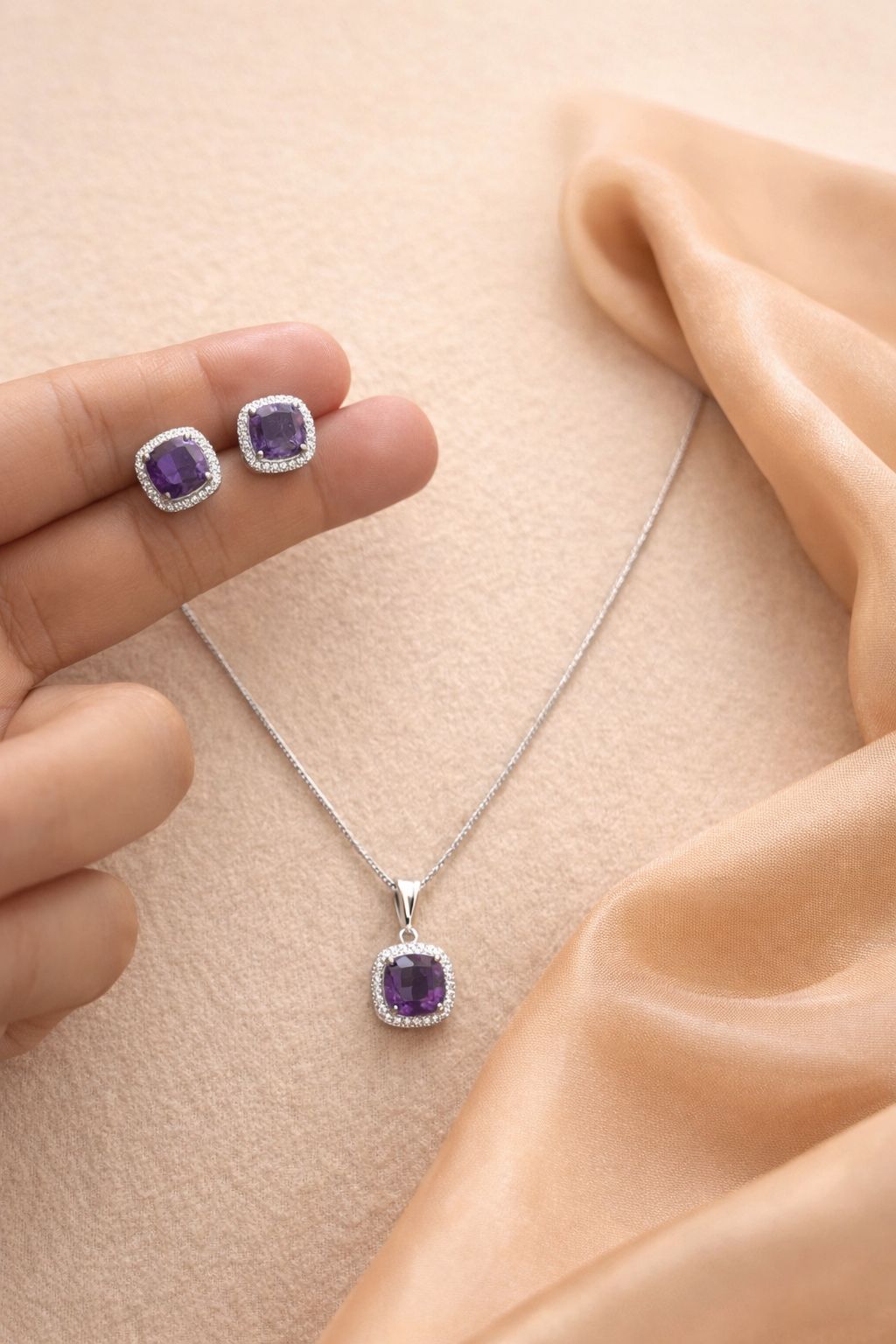 Diamora Crystal Radiance Set | Pure Silver Studs & Pendant witu chain