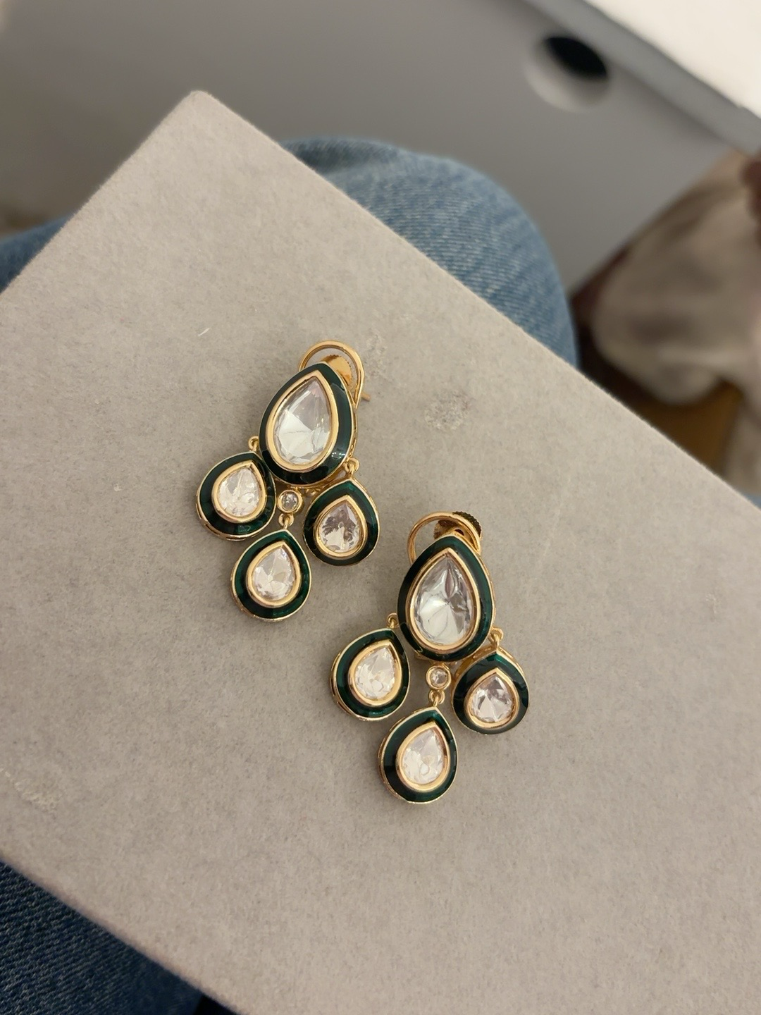 Rang-e-Sham polki studs
