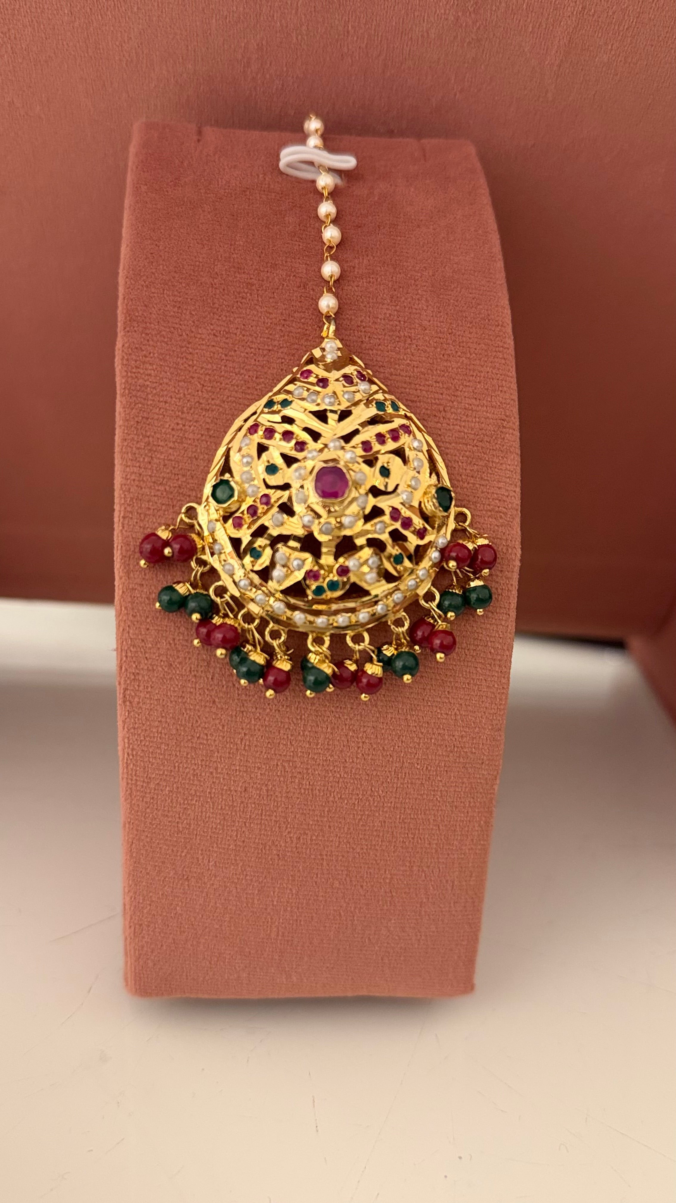 Jahanara Jadau Elite Maangtikka – Semi‑Precious Stone Bridal Head Jewellery