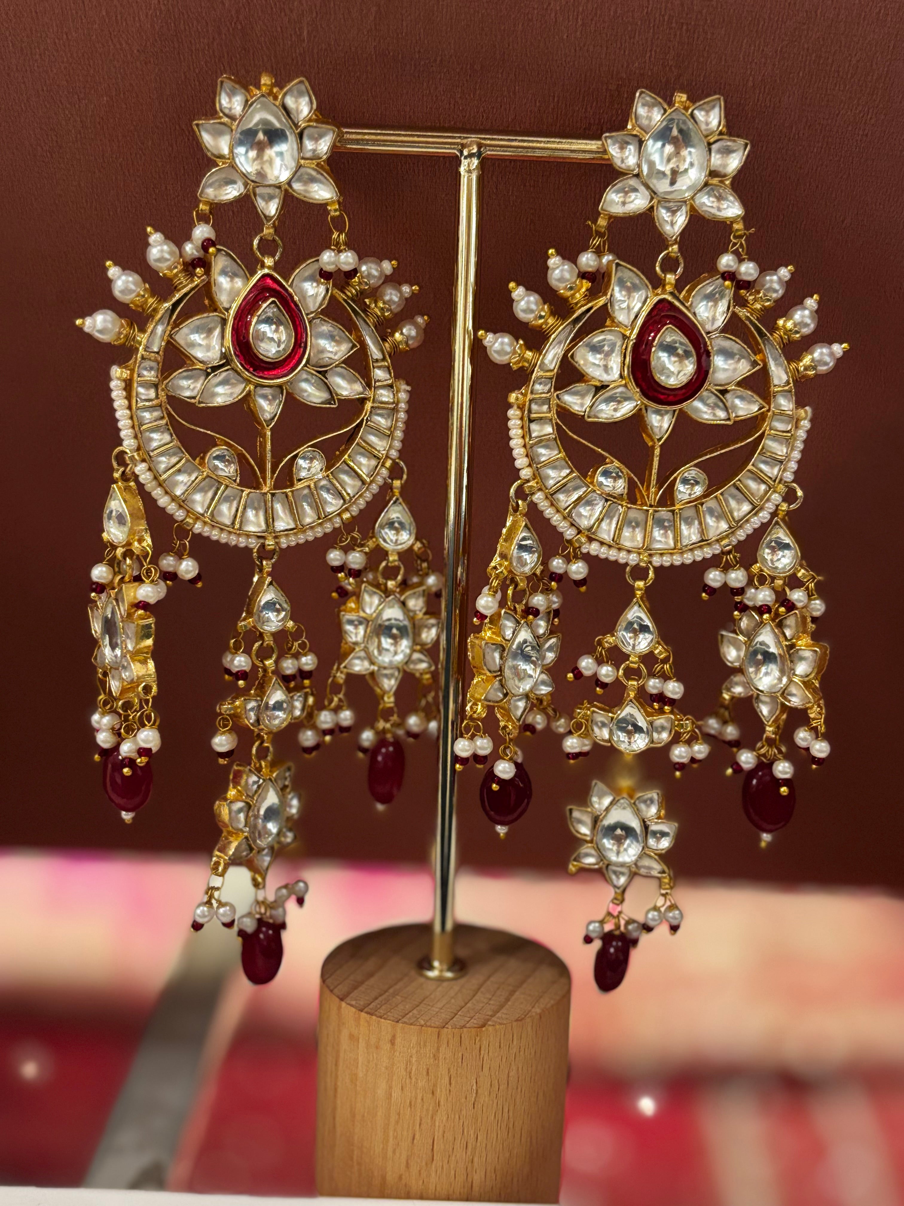 Mehrunisa Emerald Pachi Kundan Chandeliers