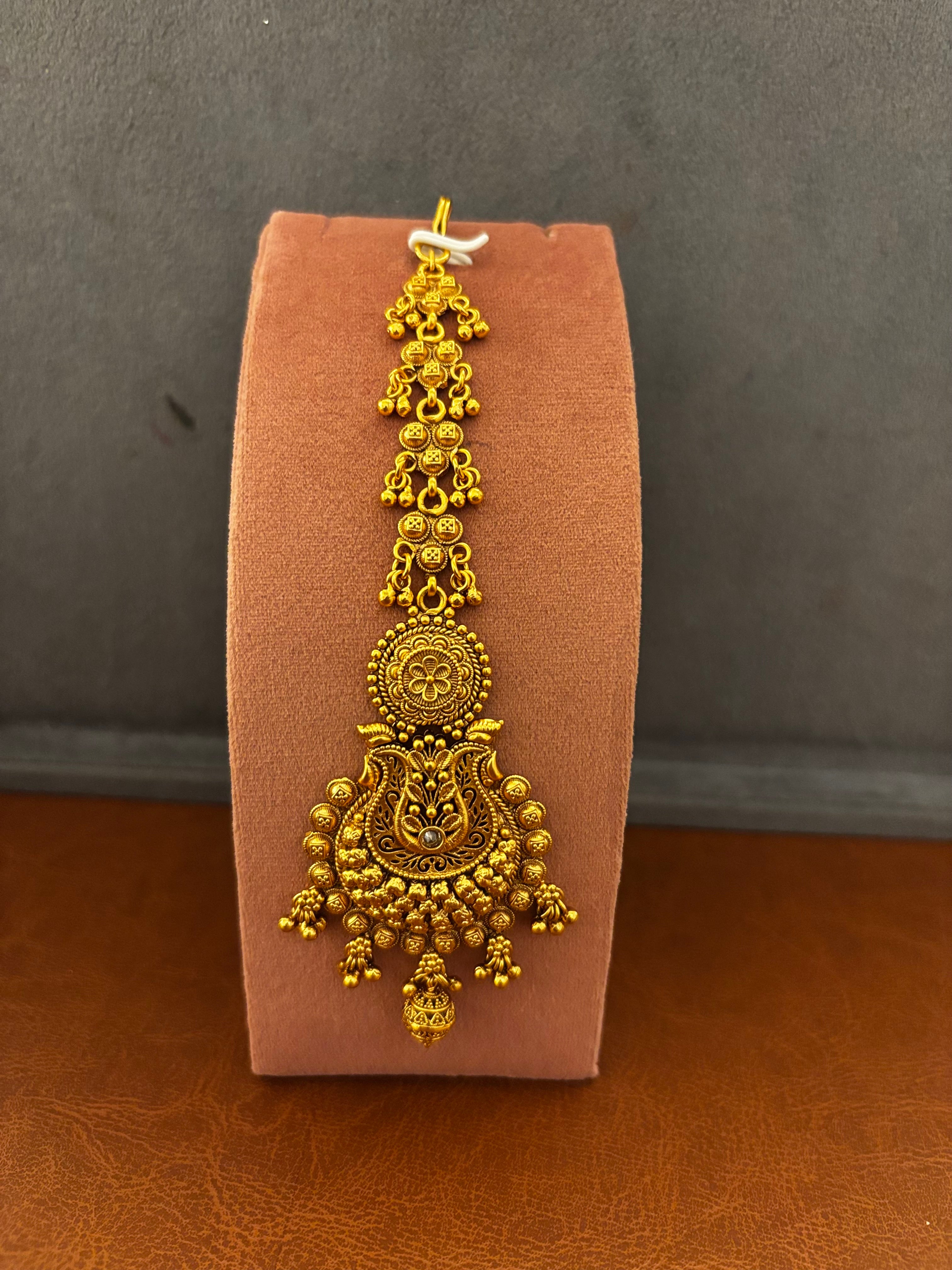 DeviVara Temple Tikka | Traditional Gold Temple Maang Tikka