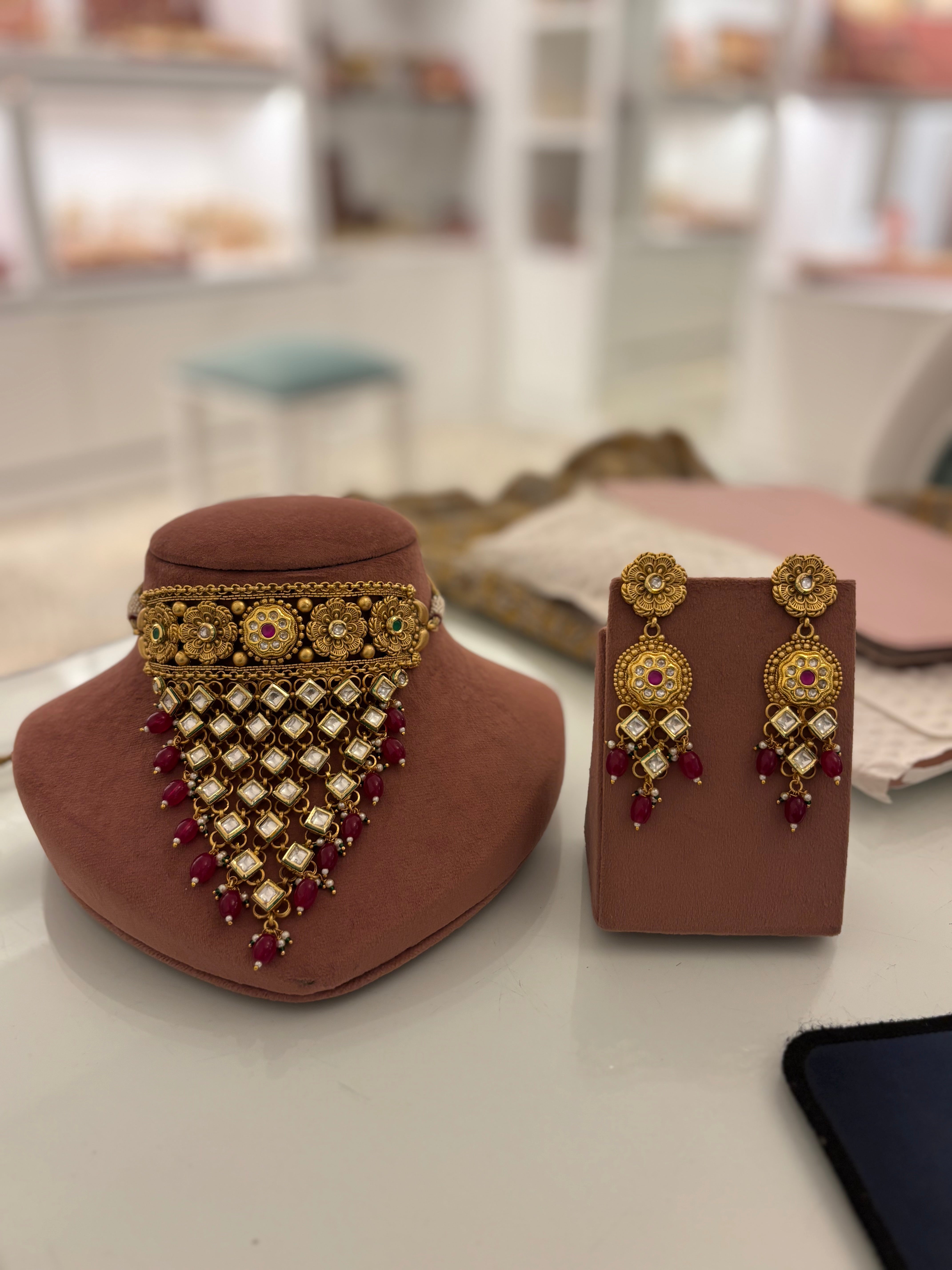 Jhalak Antique Gold Finish Choker Set
