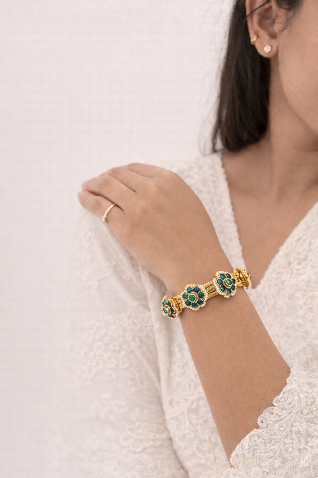 Kundan Pacheli Zari Bangle | Handcrafted Bridal & Festive Jewellery