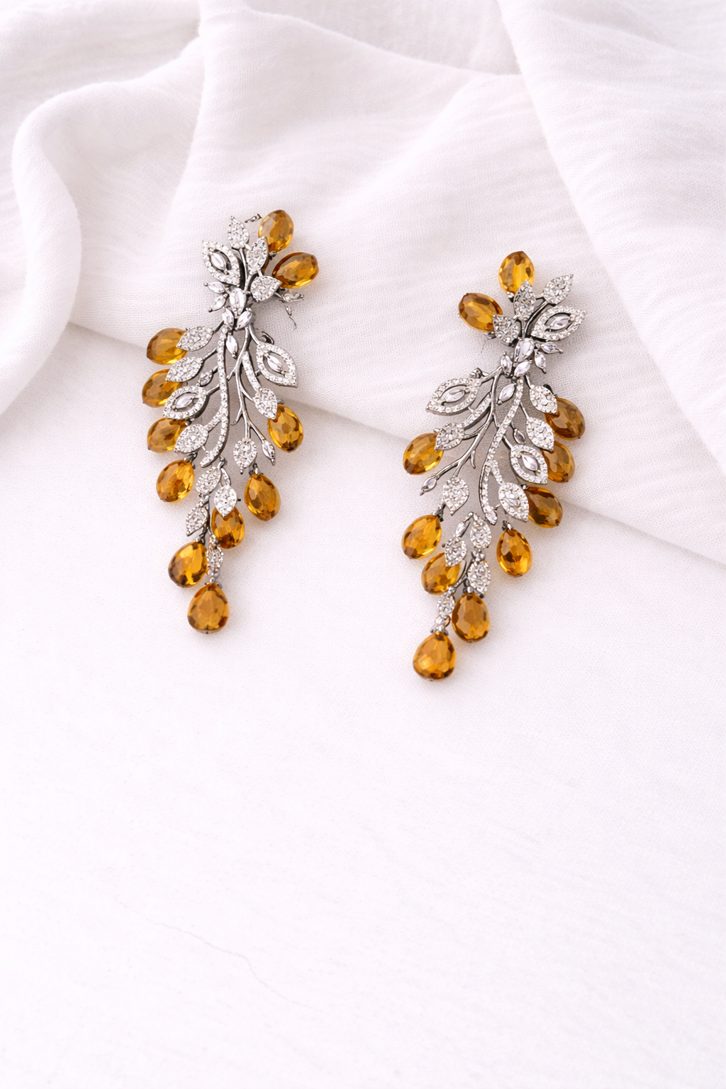 Velmira Luxe Drop Earrings – Premium Diamond‑Finish Statement Jewellery