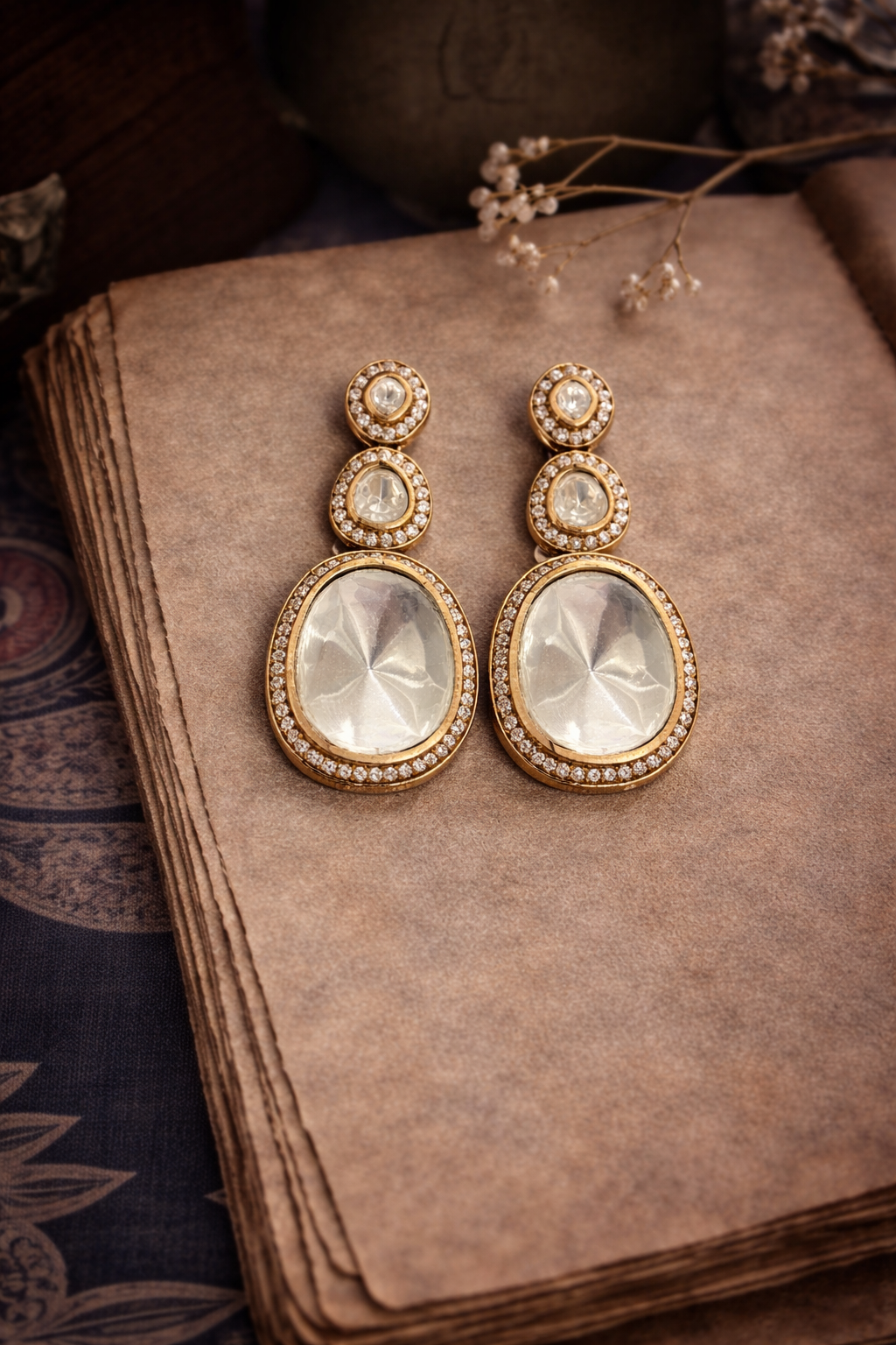 Aaina-e-Noor - Clearance