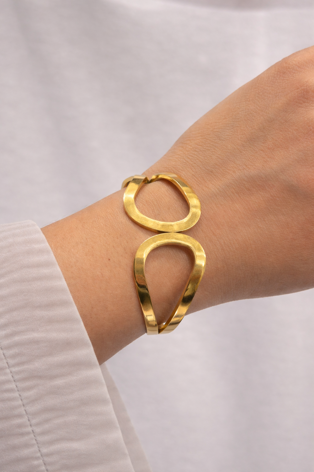 Rekhā Dual-Form Cuff Bracelet