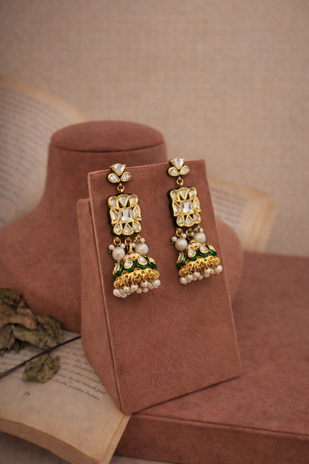 Noor-e-Bandhan Pearl Choker Set