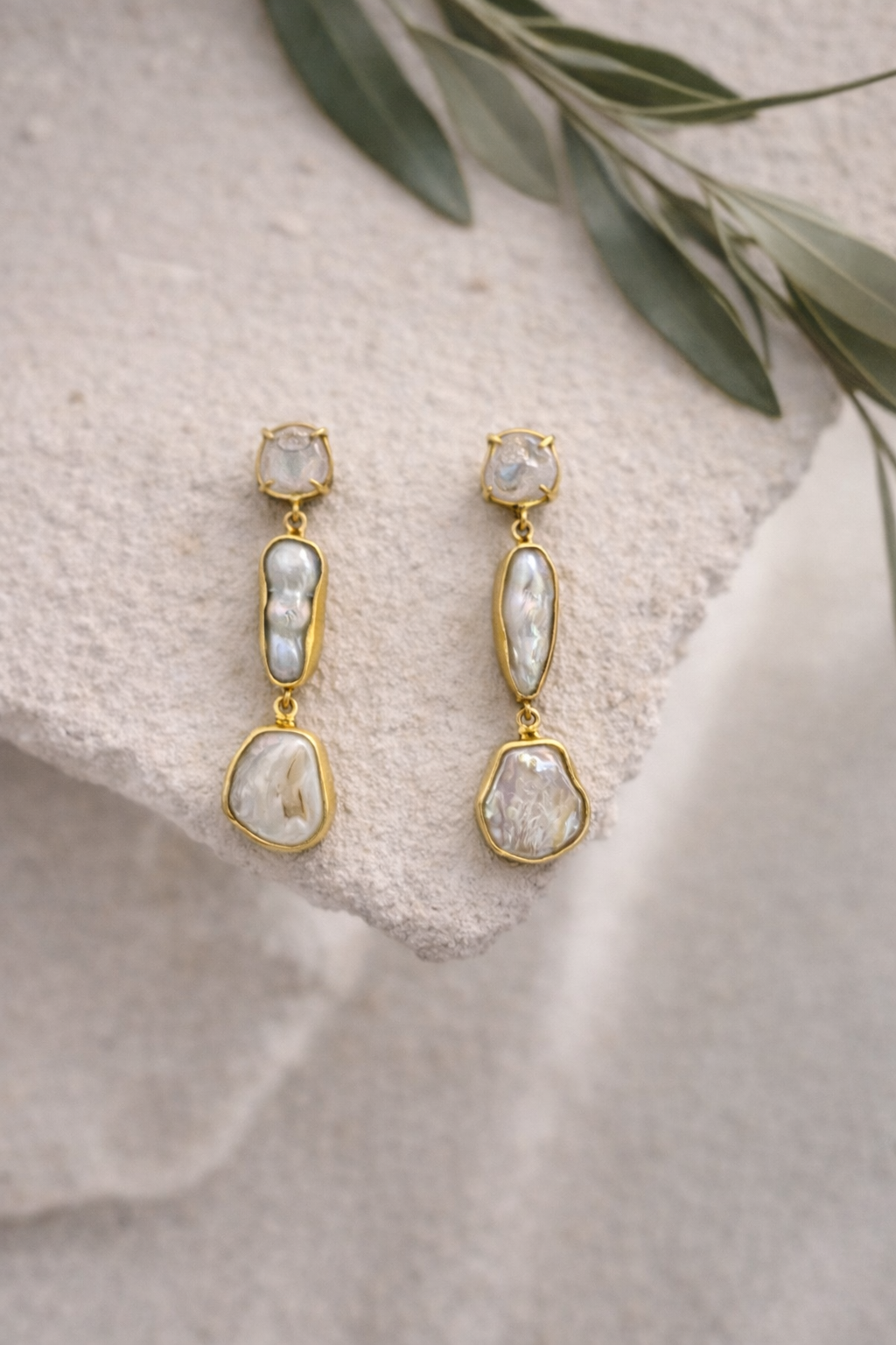 Camden Glow - MOP Earrings